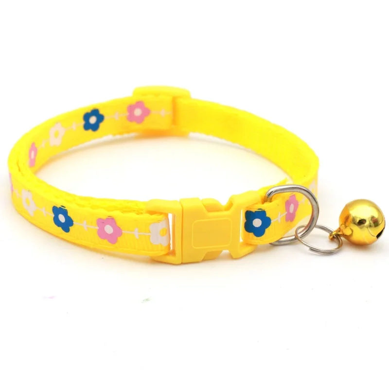 Flower Vine Pattern Cat Dog Outdoor Walking Three-Color Love Printed Patch Pet Collar Bell Cartoon Made Polyester Pet Outdoor