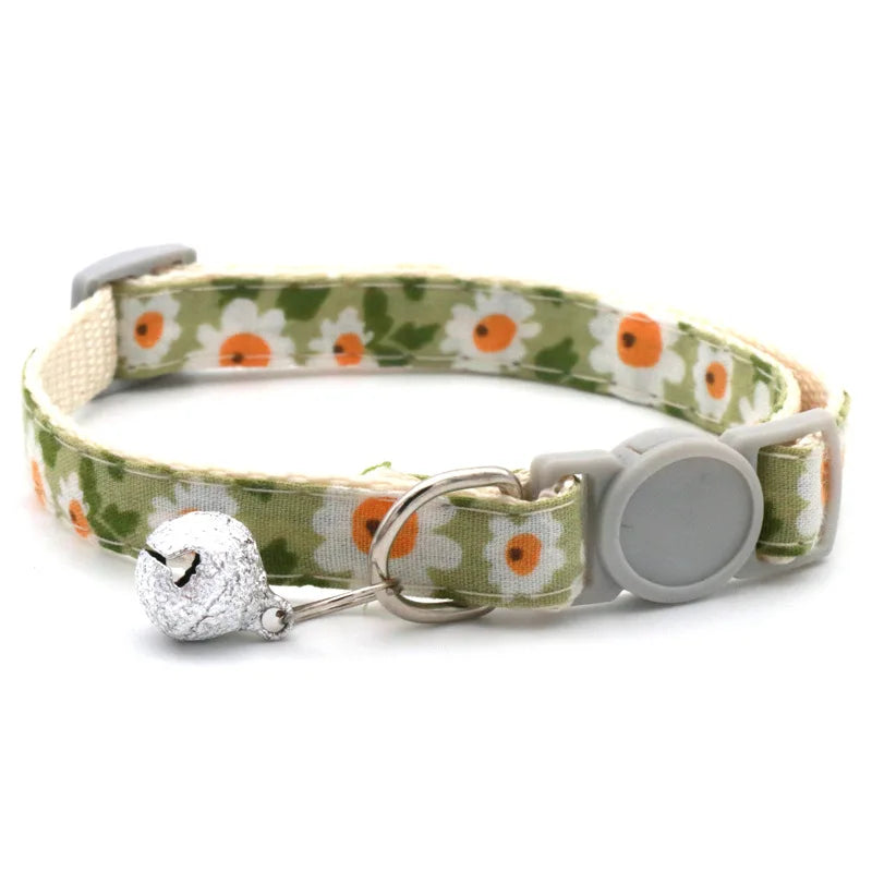 Floral Cat Collar Set Pet Neckwear Buckle Closure Cloth Triangle Scarf Collar with Bandana Bell Small Pet Accessory