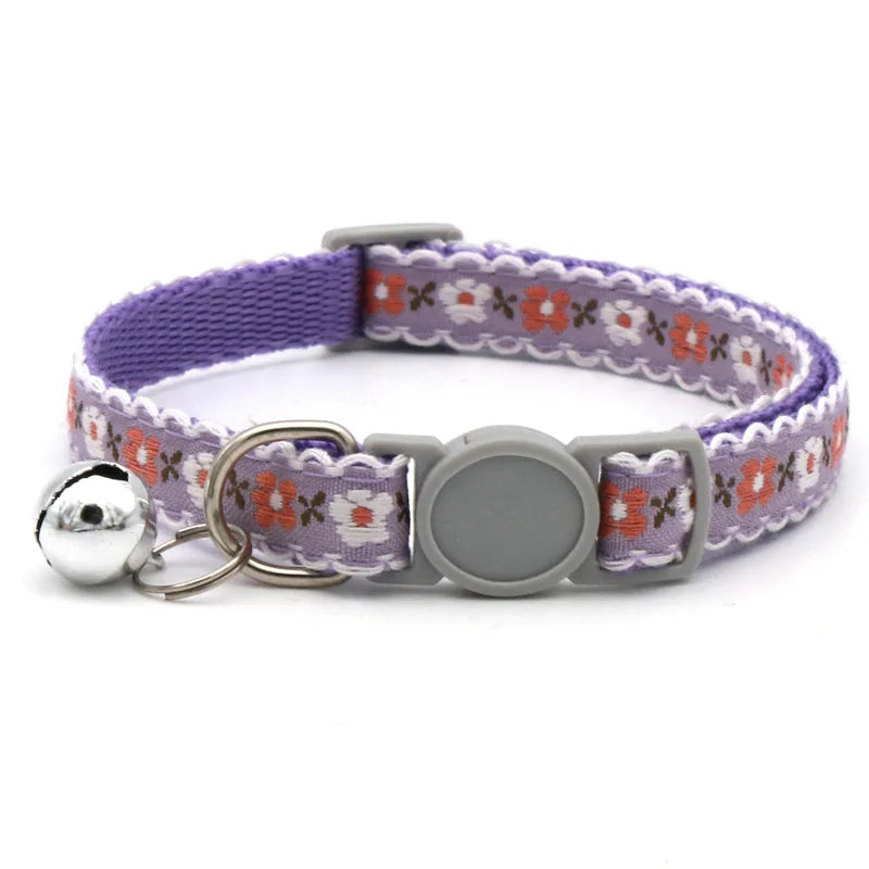 Modern Floral Embroidery Pattern Cat Collar with Break-Away Safety Buckle Quick Release Small Bell-Adjustable Nylon