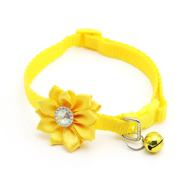 1.0cm Multicolor Pet Bell Flower Collar Classic Style Soft Nylon Cat and Dog Jewelry Direct From Manufacturer Design