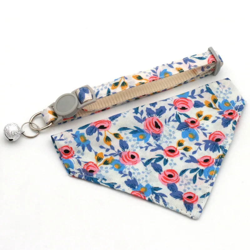 Floral Cat Collar Set Pet Neckwear Buckle Closure Cloth Triangle Scarf Collar with Bandana Bell Small Pet Accessory