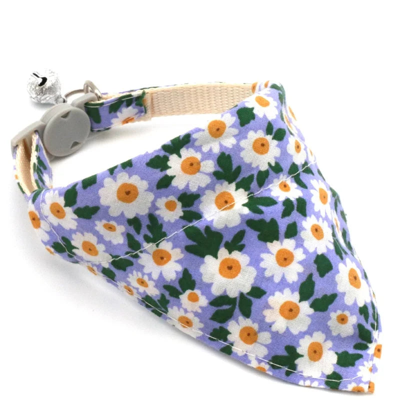 Floral Cat Collar Set Pet Neckwear Buckle Closure Cloth Triangle Scarf Collar with Bandana Bell Small Pet Accessory